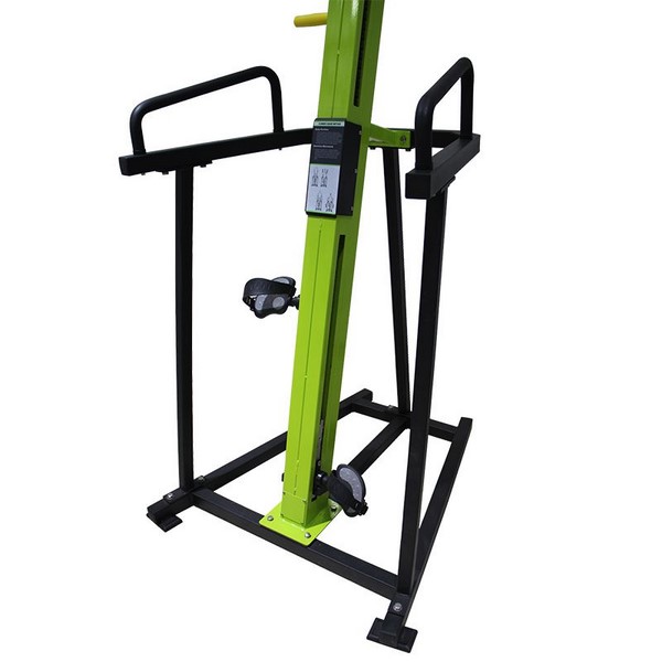 W100 Vertical Climber