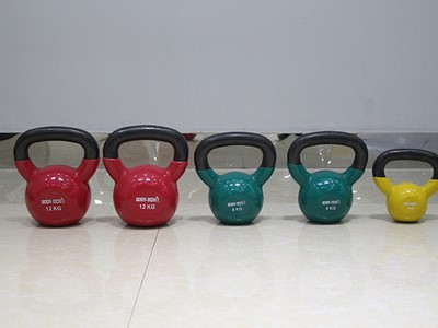 WG059 Vinyl Kettlebell